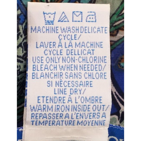 The Paragon Sequin Embroidered Butterfly Top Women’s 2X V-Neck Pullover Lined - Picture 5 of 5